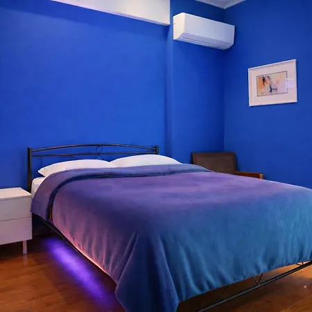 Cosy Relaxing Flat 60" From Metro Station-2